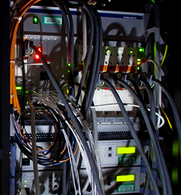 Common challenges of  surveillance network: complex power line configuration